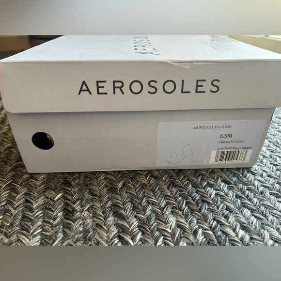 New In Box- Aerosoles Women’s Camera Platform Sandal - Size 6.5 (Beige Bisque) - Picture 2 of 10